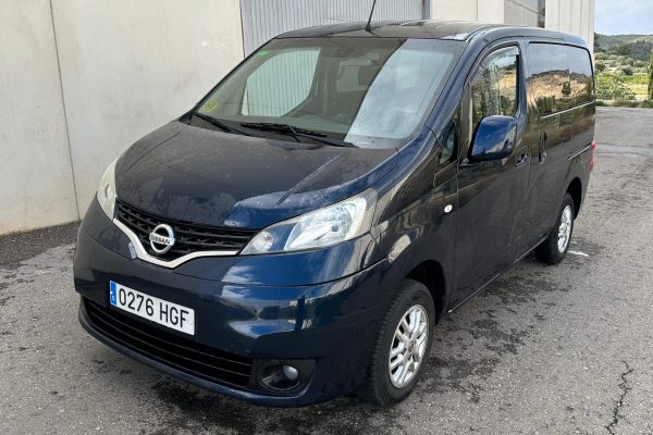 nissan nv200 7 plazas para alquilar